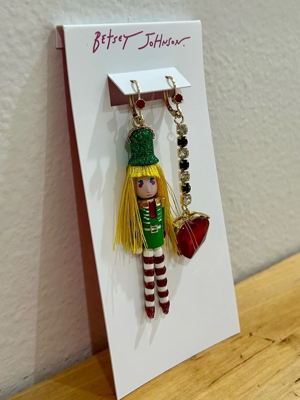 Betsey Johnson Nutcracker Elf Mismatched Christmas Dangle Drop Earrings Bling